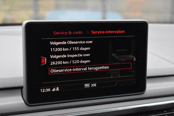 Audi A4 Limousine 2.0 TFSI S Line NAP Xenon Led DriveSelect Trekhaak StoelVw