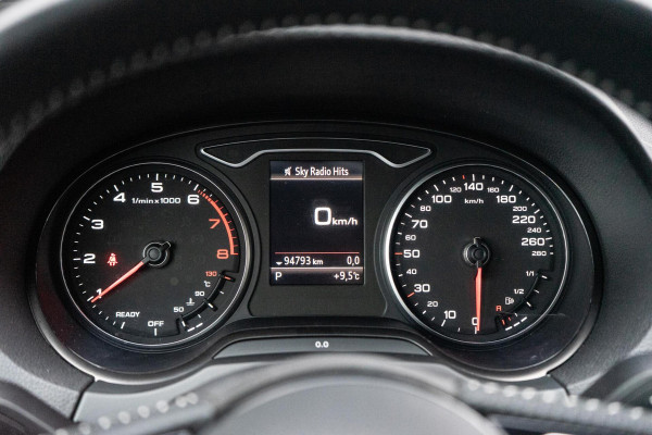 Audi A3 Limousine 35 TFSI S-Line ACC / Navi / Clima