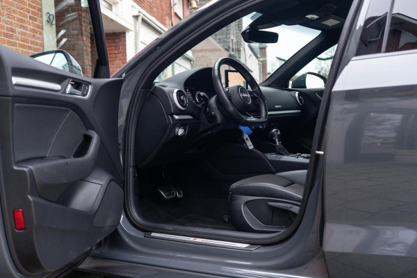 Audi A3 Limousine 35 TFSI S-Line ACC / Navi / Clima