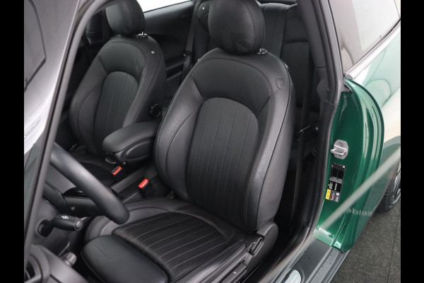 MINI Mini Electric Yours 33 kWh | Panoramadak | Camera | Head-up display | Cruise Control | keyless entry | Stoelverwarming | Navigatie