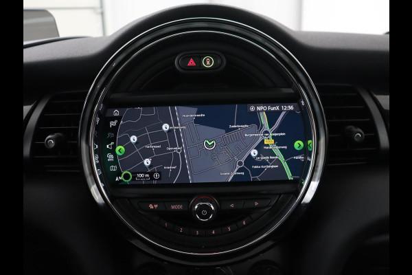 MINI Mini Electric Yours 33 kWh | Panoramadak | Camera | Head-up display | Cruise Control | keyless entry | Stoelverwarming | Navigatie