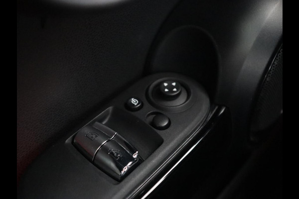 MINI Mini Electric Yours 33 kWh | Panoramadak | Camera | Head-up display | Cruise Control | keyless entry | Stoelverwarming | Navigatie