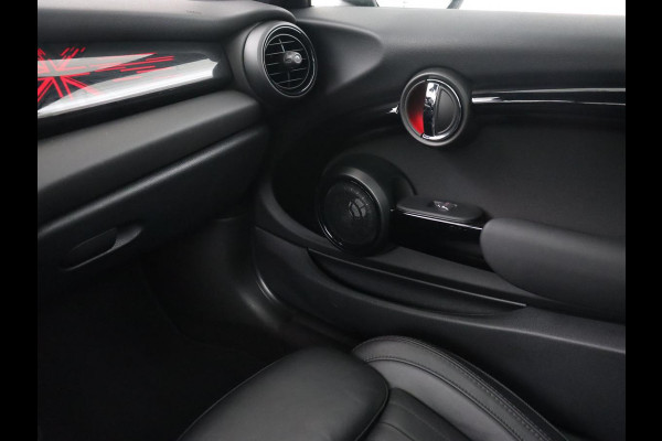 MINI Mini Electric Yours 33 kWh | Panoramadak | Camera | Head-up display | Cruise Control | keyless entry | Stoelverwarming | Navigatie