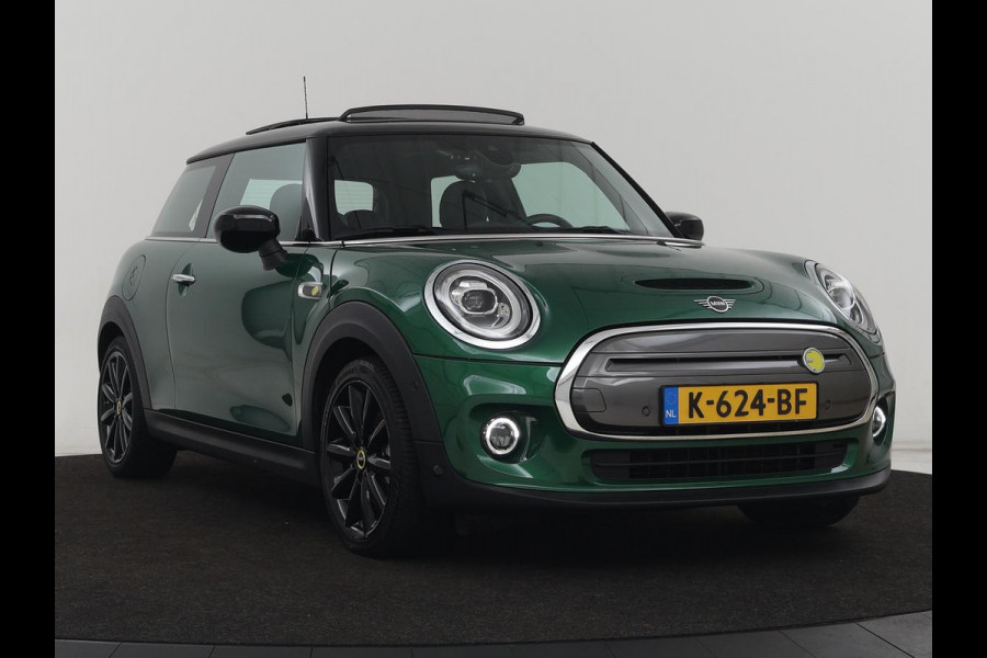 MINI Mini Electric Yours 33 kWh | Panoramadak | Camera | Head-up display | Cruise Control | keyless entry | Stoelverwarming | Navigatie