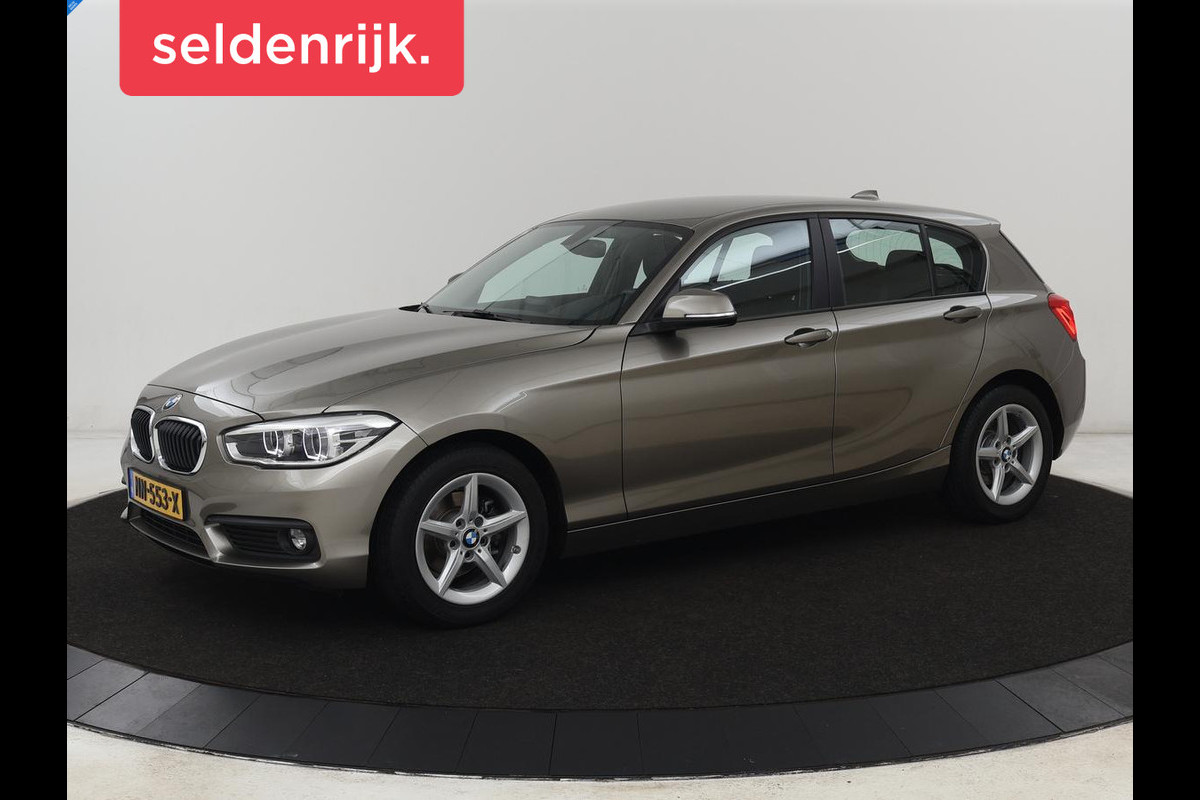 BMW 1-serie 118i Executive | 65.000 NAP | Cruise Control | Navigatie | Trekhaak | PDC | Bleutooth | Xenon | Automaat