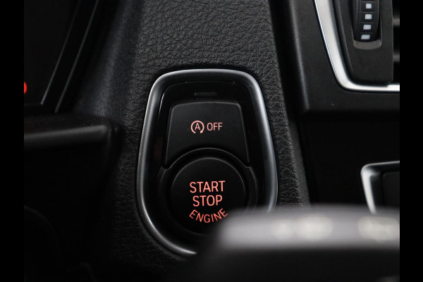 BMW 1-serie 118i Executive | 65.000 NAP | Cruise Control | Navigatie | Trekhaak | PDC | Bleutooth | Xenon | Automaat