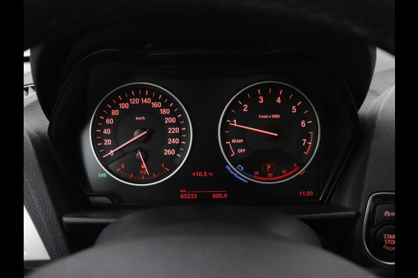 BMW 1-serie 118i Executive | 65.000 NAP | Cruise Control | Navigatie | Trekhaak | PDC | Bleutooth | Xenon | Automaat