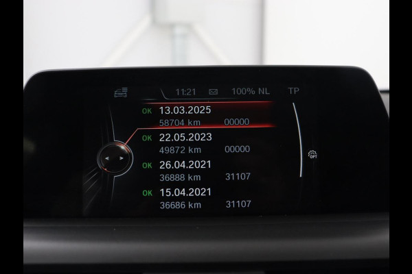 BMW 1-serie 118i Executive | 65.000 NAP | Cruise Control | Navigatie | Trekhaak | PDC | Bleutooth | Xenon | Automaat