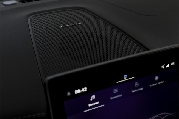 Volvo XC60 2.0 T8 Plug-in-hybrid AWD Polestar Engineered - Facelift MY26 | S/K-Panodak | Dig.Cockpit | Adapt.Cruise | Harman/Kardon | Stoel+-Stuurverw. | Elek. stoelen | 360 Camera | NAV + App.Connect + NAV | ECC | LM 22" | 9218