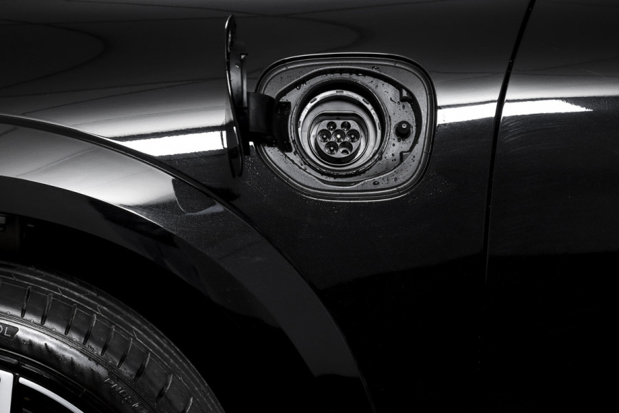 Volvo XC60 2.0 T8 Plug-in-hybrid AWD Polestar Engineered - Facelift MY26 | S/K-Panodak | Dig.Cockpit | Adapt.Cruise | Harman/Kardon | Stoel+-Stuurverw. | Elek. stoelen | 360 Camera | NAV + App.Connect + NAV | ECC | LM 22" | 9218