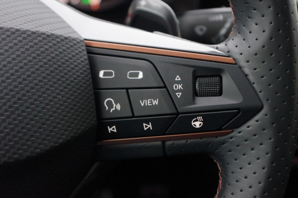 CUPRA Formentor 1.4 e-Hybrid 245 PK VZ Performance PHEV, Leder, Memory, Winterpakket, Adap. Cruise Control, Camera