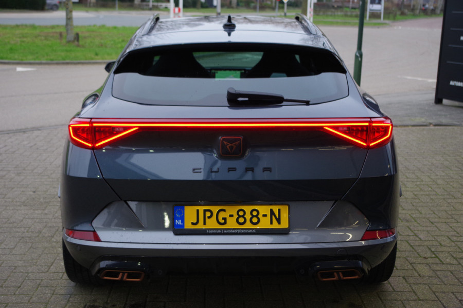 CUPRA Formentor 1.4 e-Hybrid 245 PK VZ Performance PHEV, Leder, Memory, Winterpakket, Adap. Cruise Control, Camera