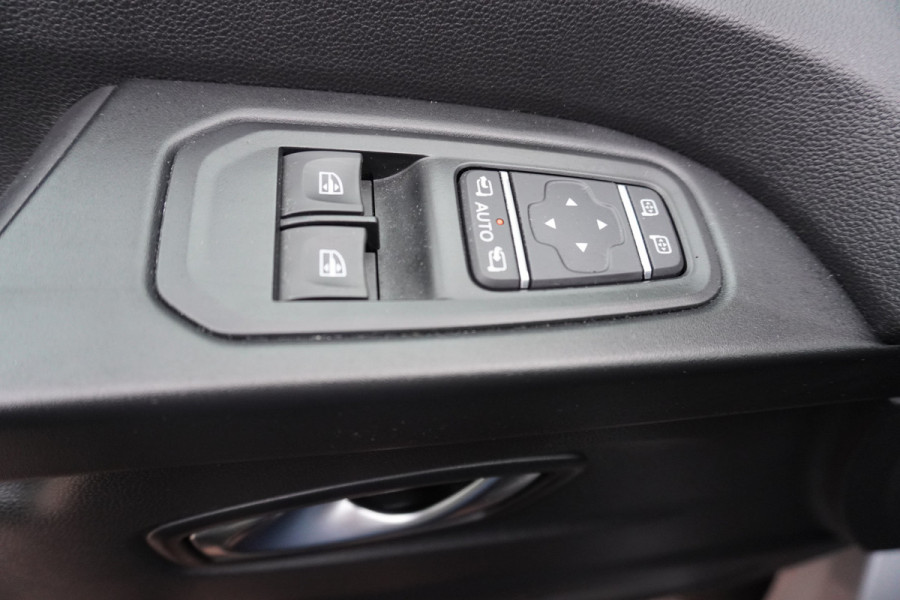 Renault Trafic 2.0 dCi 150PK T29 L2H1 DC Luxe Dubbelcabine nr. V011 | Climate | adap.cruise | Navi | Camera | Schuifdeur L + R