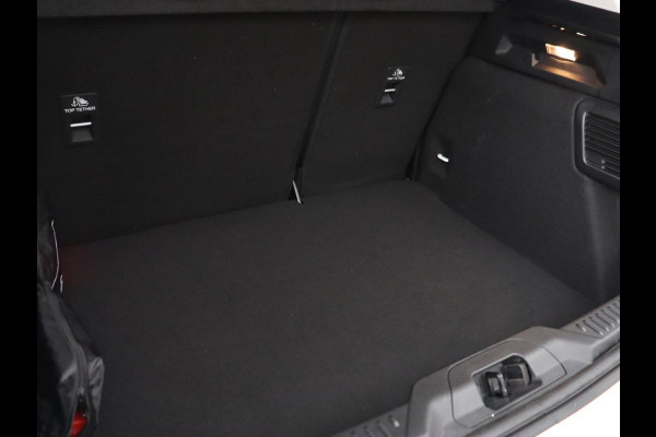 Ford Focus 1.0 EcoBoost Titanium Business | Apple Carplay | Navigatie | Cruise Control | Keyless entry | LMV 16 |