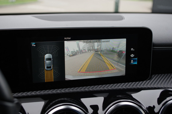Mercedes-Benz A-Klasse 200 164 PK Automaat Business Solution, Groot-Navigatie, Stoelverwarming