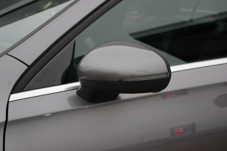 Mercedes-Benz A-Klasse 200 164 PK Automaat Business Solution, Groot-Navigatie, Stoelverwarming