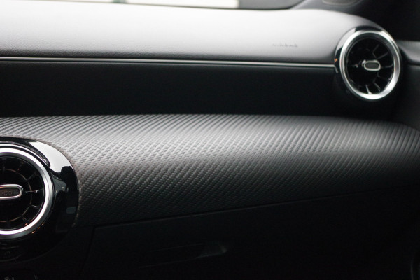 Mercedes-Benz A-Klasse 200 164 PK Automaat Business Solution, Groot-Navigatie, Stoelverwarming