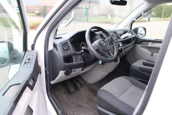 Volkswagen Transporter T6 2.0 TDI 102PK Euro6 L1 Comfortline ✓ Sortimo werkplaats inrichting ✓ Victron Energy stroomunit ✓ Standkachel