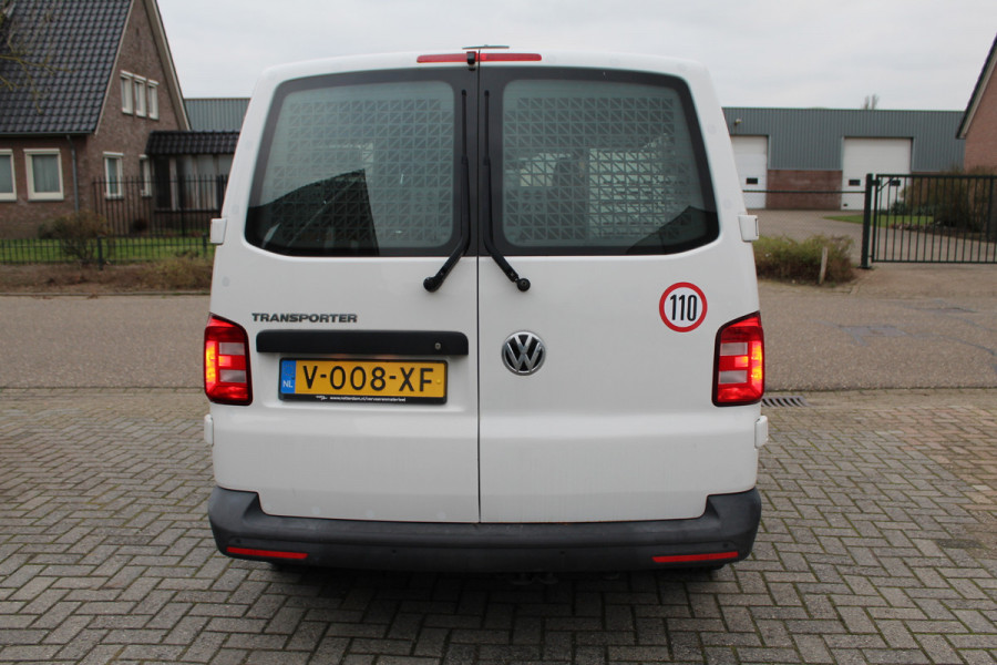 Volkswagen Transporter T6 2.0 TDI 102PK Euro6 L1 Comfortline ✓ Sortimo werkplaats inrichting ✓ Victron Energy stroomunit ✓ Standkachel