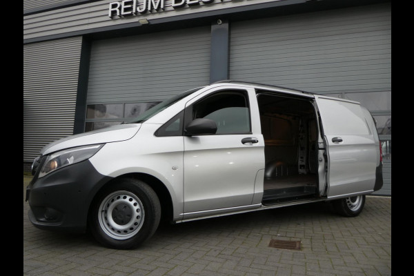 Mercedes-Benz Vito 114cdi XL, 2xschuifdeur, Automaat, Camera, Navigatie, 3-Zits, trekhaak, PDC.