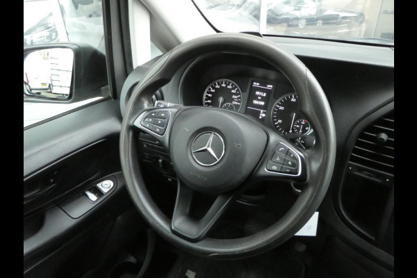 Mercedes-Benz Vito 114cdi XL, 2xschuifdeur, Automaat, Camera, Navigatie, 3-Zits, trekhaak, PDC.
