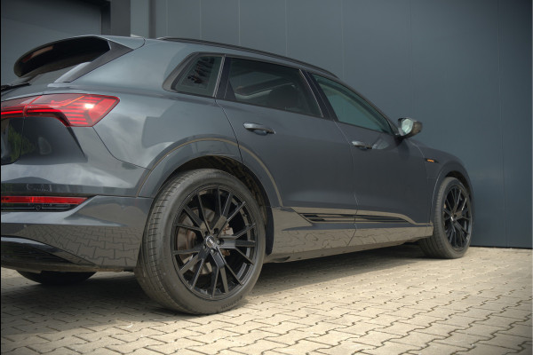 Audi e-tron 50 quattro Business edition Plus 71 kWh | Black Edition | Panoramadak | Memory Seats | Luchtvering | Adaptive Cruise Control | Keyless | Matrix LED | Leder | Stoelverwarming | NAP |