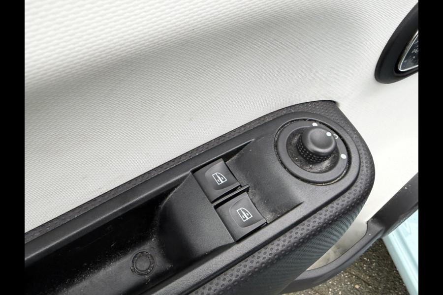 Renault Twingo 0.9 TCe Dynamique Automaat | Airco | Parkeersensoren | Lichtmetalen Velgen |