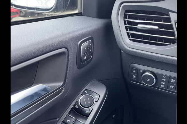 Ford Kuga 2.5 PHEV Sound Edition 243pk | Ford Voorraad | Panorama Dak | 20 inch Lichtmetaal | Winterpack | Matrix LED | Driver Assistance Pack