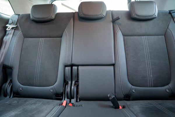 Opel Crossland 1.2 Turbo Elegance|Prijs rijklaar incl 12 mnd garantie|Camera Navi Ledverlichting Keyless