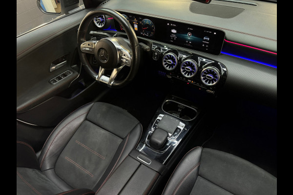 Mercedes-Benz CLA-Klasse 220 AMG Pano|Sfeer|Camera|Nightpakket