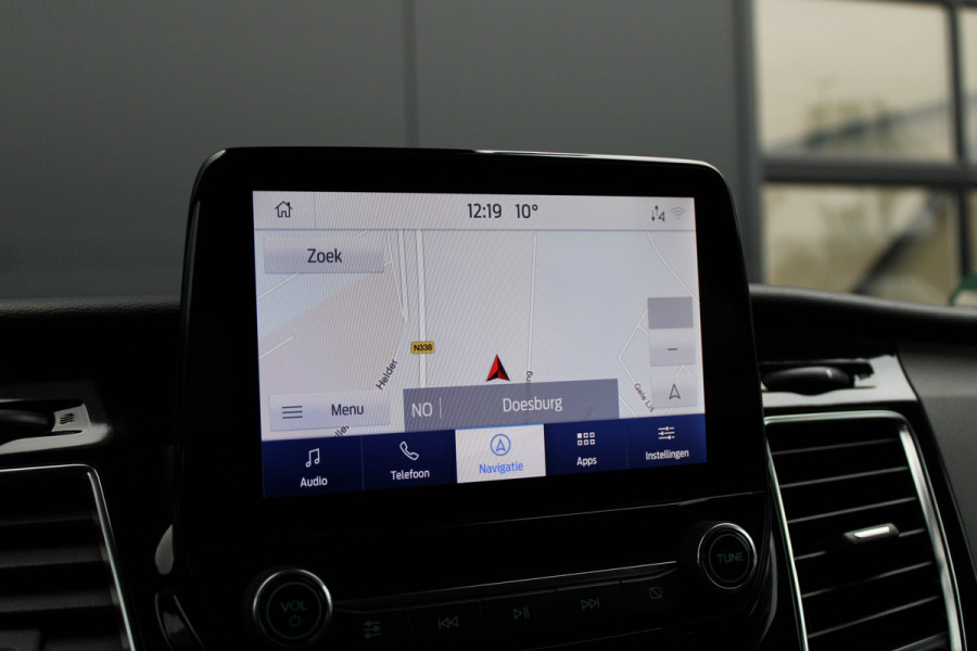 Ford Tourneo Custom 320 2.0 TDCI L2H1 185pk - 2x Schuif - Xenon - Trekhaak - Standkachel - Leder - Camera - Carplay - Blindspot - Rijklaar