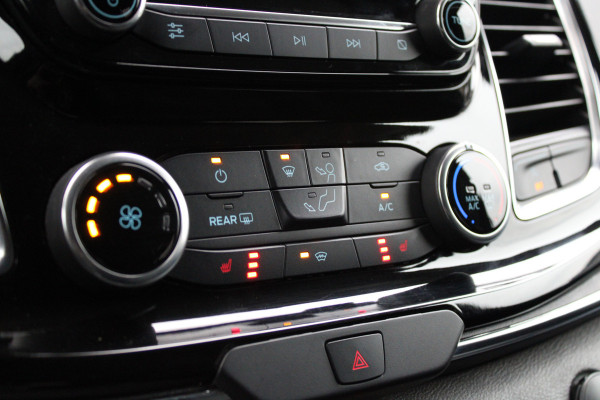 Ford Tourneo Custom 320 2.0 TDCI L2H1 185pk - 2x Schuif - Xenon - Trekhaak - Standkachel - Leder - Camera - Carplay - Blindspot - Rijklaar