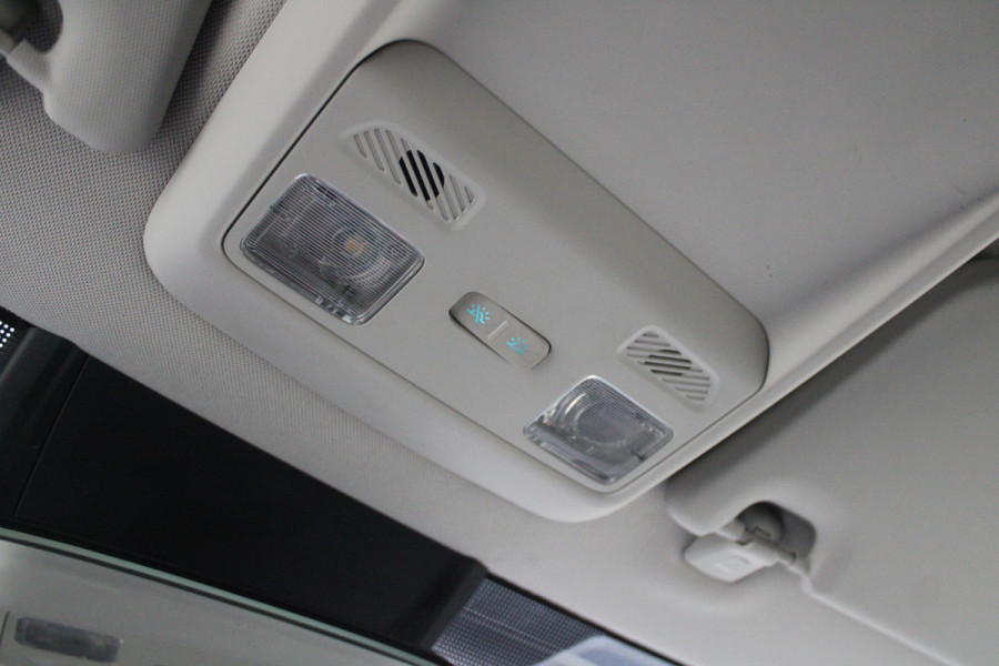 Ford Tourneo Custom 320 2.0 TDCI L2H1 185pk - 2x Schuif - Xenon - Trekhaak - Standkachel - Leder - Camera - Carplay - Blindspot - Rijklaar