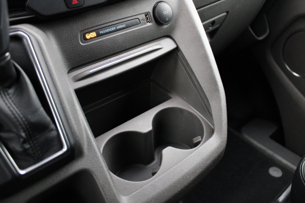 Ford Tourneo Custom 320 2.0 TDCI L2H1 185pk - 2x Schuif - Xenon - Trekhaak - Standkachel - Leder - Camera - Carplay - Blindspot - Rijklaar