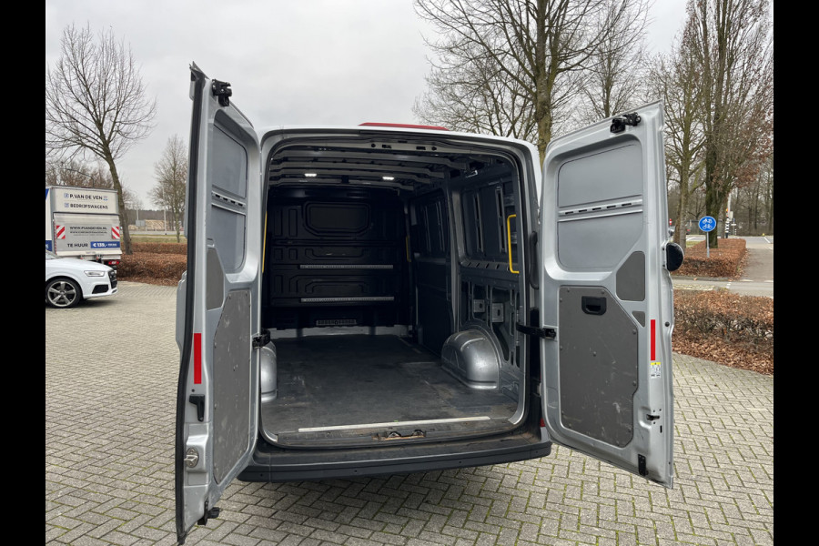 Volkswagen Crafter 35 2.0 TDI L3H2 Comfortline 177pk Automaat 8-traps