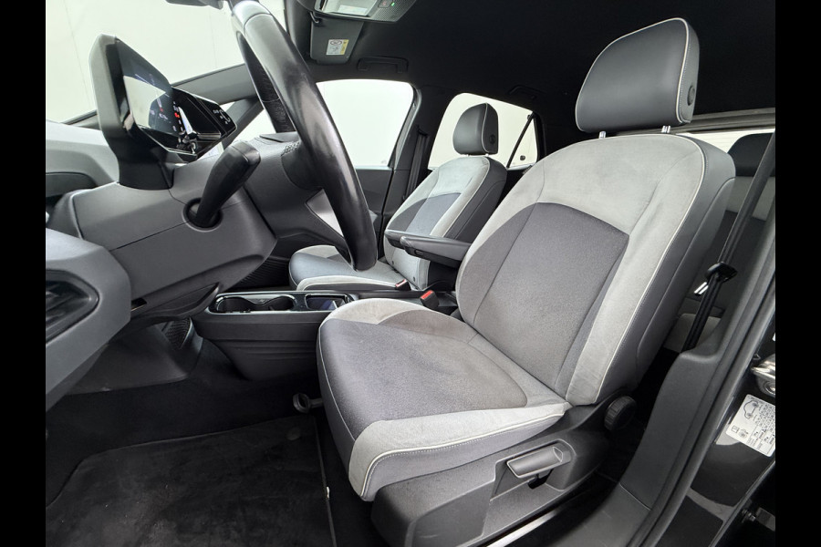 Volkswagen ID.3 First Plus 58kWh Navi-Pro Adap.Cruise Camera 19" Ecc Apple Carplay Android Auto SOH 86% Stoel+Stuurverwarming Lmv Matrix led Privacy Glas Keyless Rijstrooksensor Origineel Nederlandse Auto