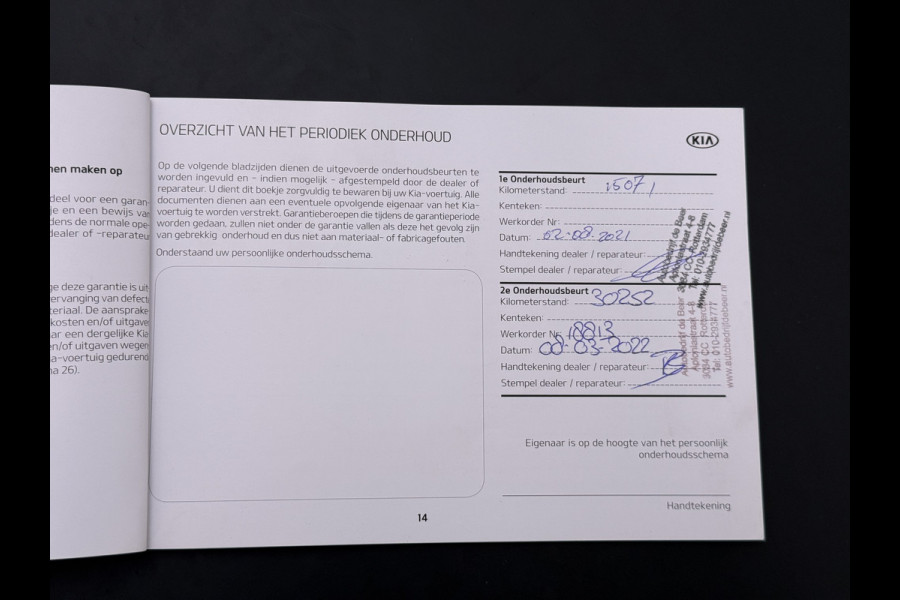 Kia e-Niro 64kWh Leer+Elek.Stoel+Memory+Gekoeld Warmtepomp ExecutiveLine JBL®-Hifi Adap.Cruise Camera Navi Ecc Pdc Stoelverwarming-Koeling SOH 100% Stuurverwarming  Keyless Blind Spot Lane Assist Led Lmv 17" 1e Eigenaar Origineel Nederlandse Auto € 48.000,- nieuw