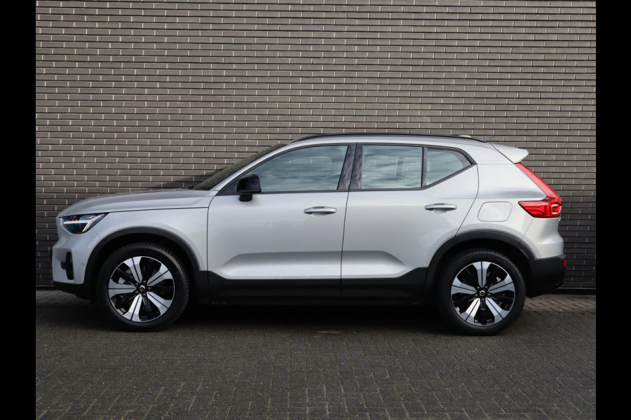 Volvo XC40 Recharge Twin Ultimate 78 kWh / Panoramadak / Stoelverwarming / Parkeersensoren voor+achter / Apple Carplay/Android Auto / 19 Inch / LED / Harman Kardon