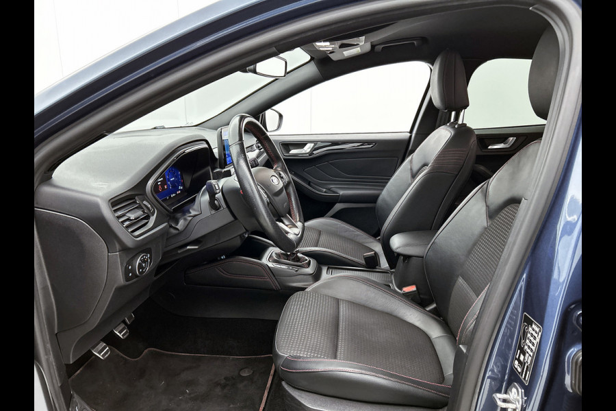 Ford Focus 1.0 EcoBoost Hybrid ST Line X Business (TREKHAAK AFNEEMBAAR, CAMERA, STUUR-/STOELVERWARMING, 1e EIGENAAR)