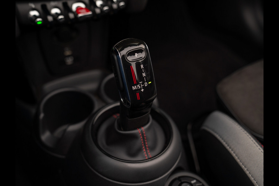 MINI Cabrio 2.0 John Cooper Works Chili | Harman/Kardon | Camera | Stoelverwarming