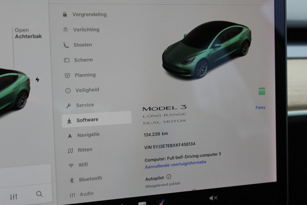 Tesla Model 3 Long Range AWD 75 kWh / NIEUWE BATTERIJ / SoH 88.4% / Trekhaak / Autopilot / Panoramadak / Camera / Leder / 19'' / Leder / Premium Audio /