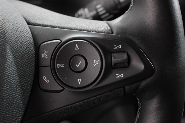 Opel Corsa 1.2 100pk Turbo GS Line Navigatie Apple Carplay/Android Auto Climate Control Cruise Control Lichtmetalen velgen Sportstoelen