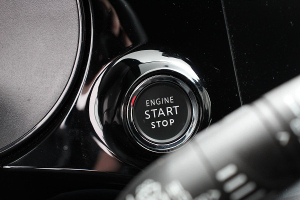 Opel Corsa 1.2 100pk Turbo GS Line Navigatie Apple Carplay/Android Auto Climate Control Cruise Control Lichtmetalen velgen Sportstoelen