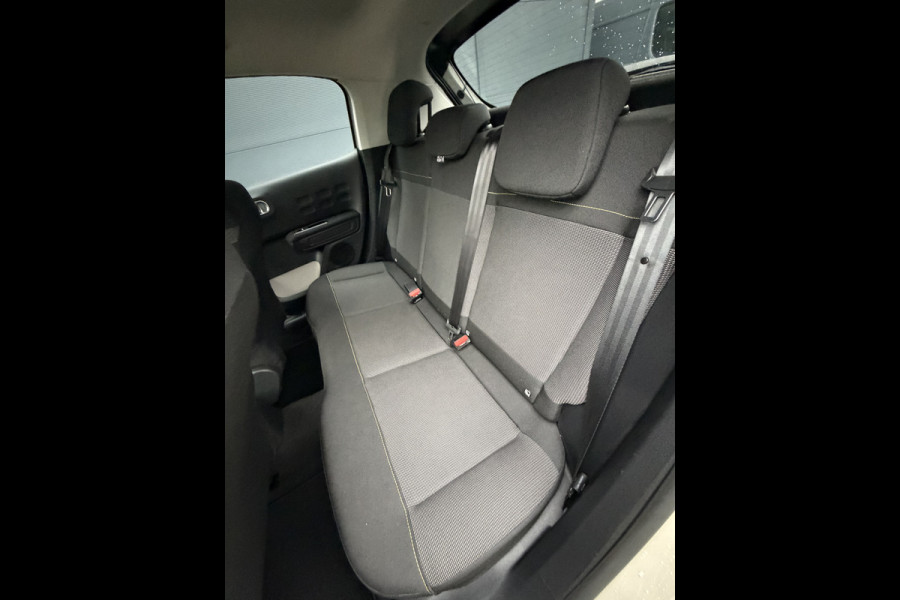 Citroën C3 110pk Max (Camera - Keyless Entry - Automatische Airco - LED - Navigatie - Apple Carplay)