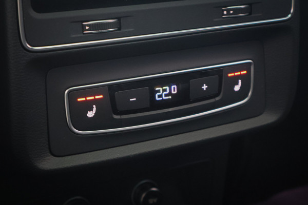 Audi Q8 60 TFSI e quattro Pro Line S Competition ADAPTIVE CRUISE | MASSAGE | STOELVERKOELING & VERWARMING | AERA PACK | STUURVERWARMING | DUBBEL GLAS | TREKHAAK | LEDER | SPORTSTOELEN |