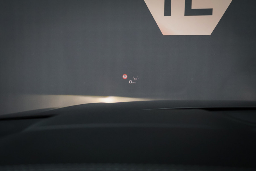 Audi Q8 60 TFSI e quattro Pro Line S Competition ADAPTIVE CRUISE | MASSAGE | STOELVERKOELING & VERWARMING | AERA PACK | STUURVERWARMING | DUBBEL GLAS | TREKHAAK | LEDER | SPORTSTOELEN |