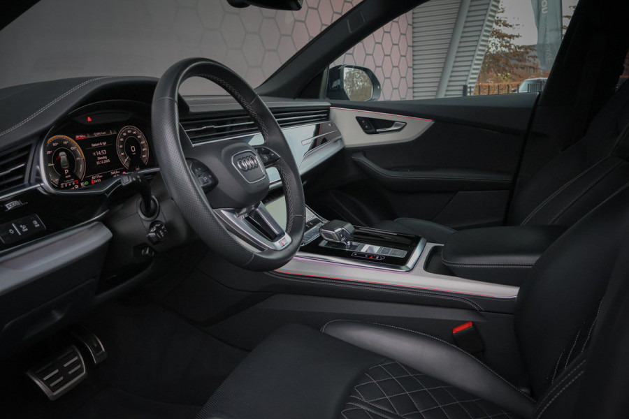 Audi Q8 60 TFSI e quattro Pro Line S Competition ADAPTIVE CRUISE | MASSAGE | STOELVERKOELING & VERWARMING | AERA PACK | STUURVERWARMING | DUBBEL GLAS | TREKHAAK | LEDER | SPORTSTOELEN |