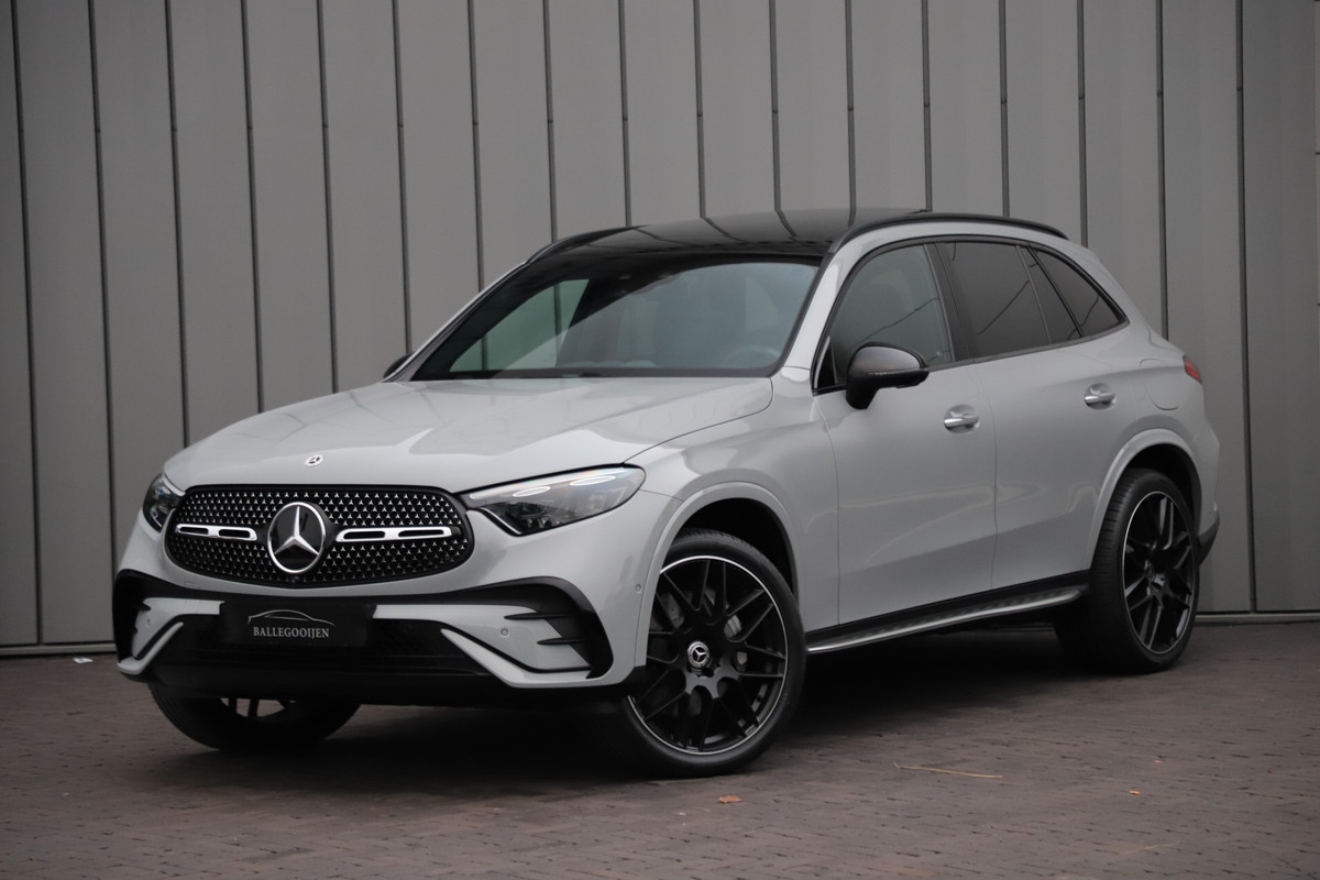 Mercedes-Benz GLC 400e AMG 4-Matic | 381PK | Head-up | Keyless-go | Pano | Sfeerverlichting | Burmester | Digital-light | Trekhaak | 2024.