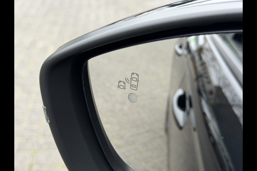 Opel Corsa 75pk GS (Camera - Stoel-/-stuurverwarming - Automatische Airco - LED - Keyless Entry - Parkeersensoren V+A - Digitaal Dashboard)