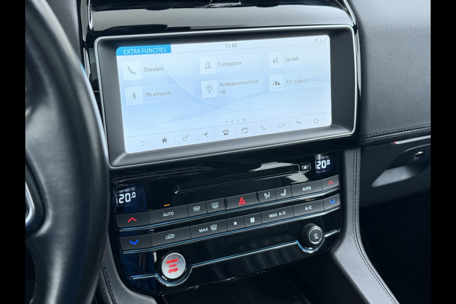 Jaguar F-Pace 2.0D AWD AUT-8 Portfolio Leer Pano-Dak Digitaal Dashboard Camera Meridian®-Audio Navi 4-Zone Ecc Android Auto Apple Carplay Pdc Stoel+Achterbankverwarming Elek.Stoelen+Memory Lmv 19" Bi-xenon Blind Spot Keyless Elek.Achterklep Origineel Nederlandse Auto Nieuwprijs  €87.786,- Zeer compleet!